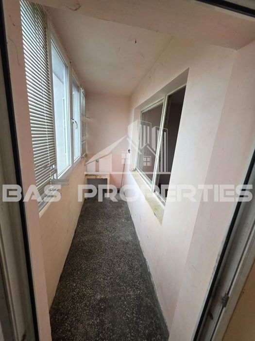 Продава се Двустаен апартамент в София, Надежда 3 - 66 кв.м за 2061 €/кв.м - Снимка #3