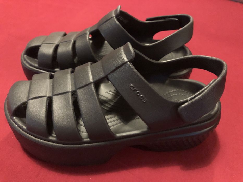 Sandale Crocs negre noi marimea 37