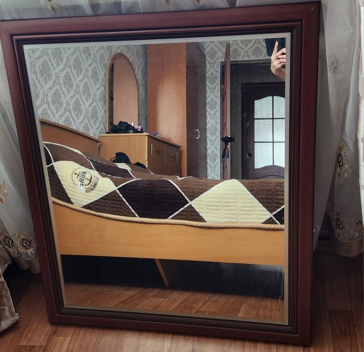 Продам зеркало красивое