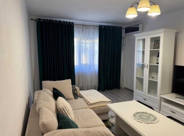 Inchiriez Apartament 2 camere