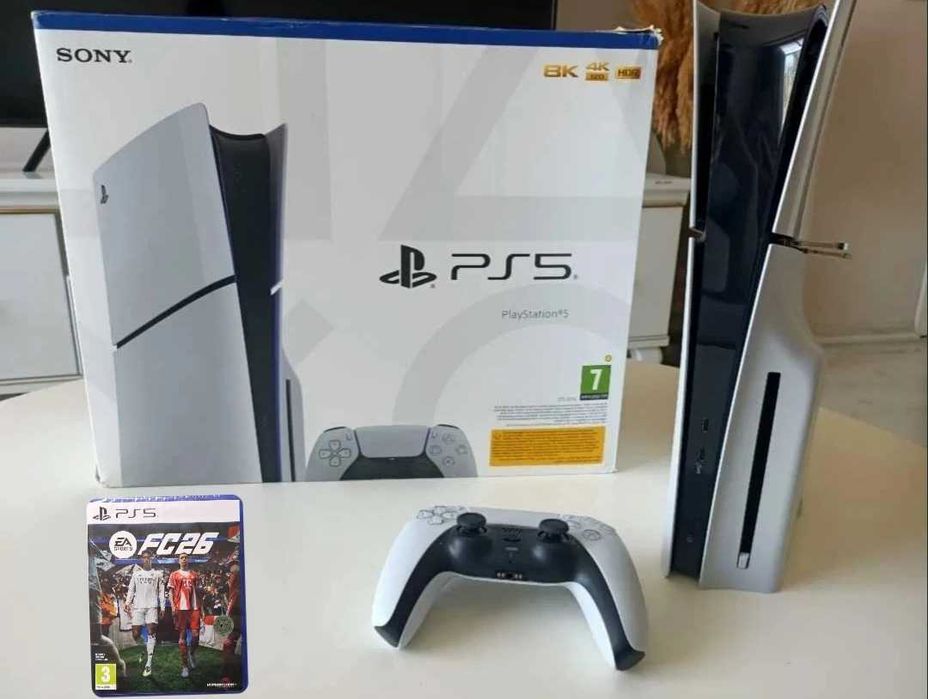 PlayStation 5 Slim 1 TB + FC 26 Като Нова