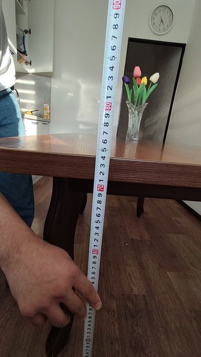 Кухонный стол мебель