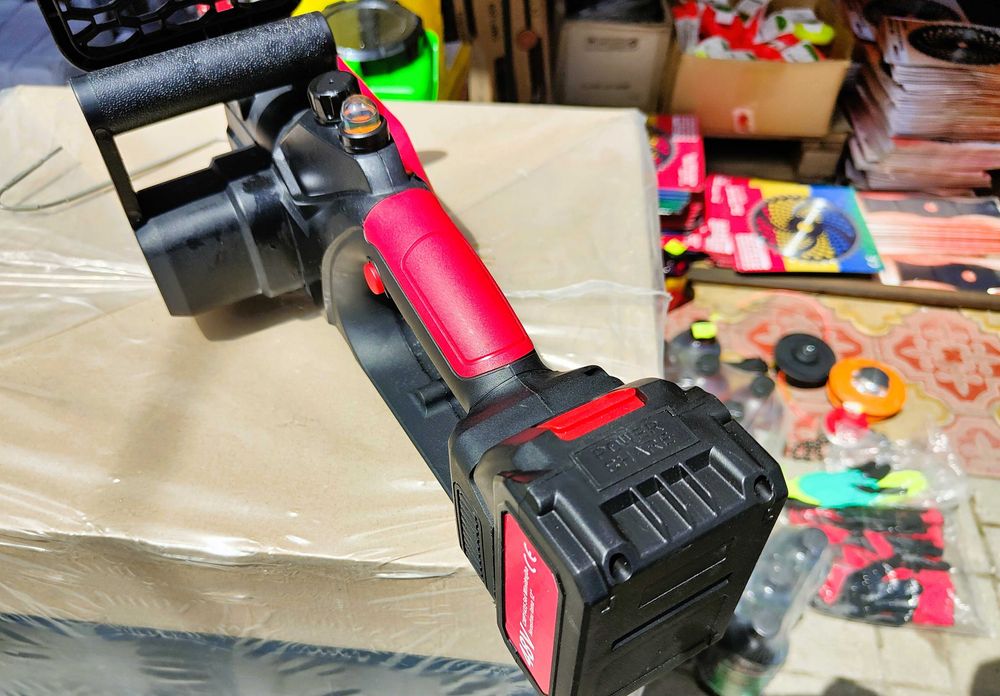 Drujba lama 12" acumulatori*2b 48V+ungere Campion Power,Livrare 25lei!