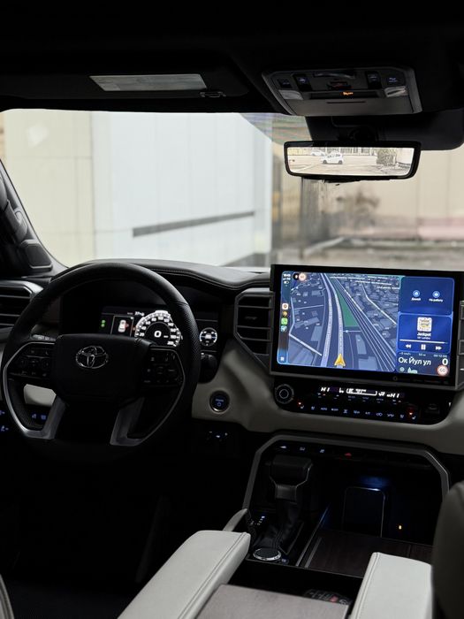 Toyota Sequoia Full kraska toza 26.000 km polni bron bolgan