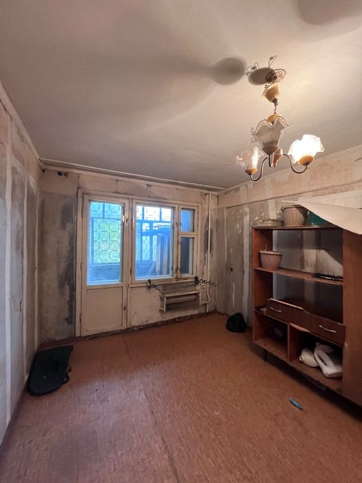 В продаже 3 комн.1 эт 64,8 кв м