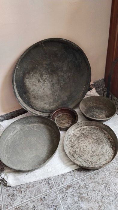 Медни бакърени тави тепсии разни