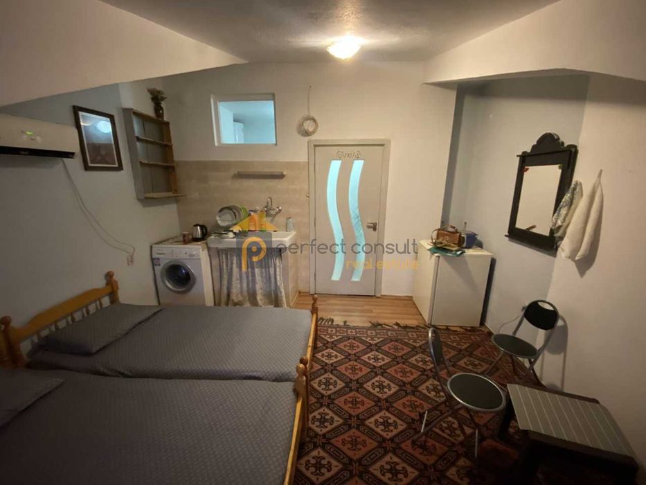 Продава се Едностаен апартамент в Пловдив, Христо Смирненски - 33 кв.м за 1425 €/кв.м - Снимка #1