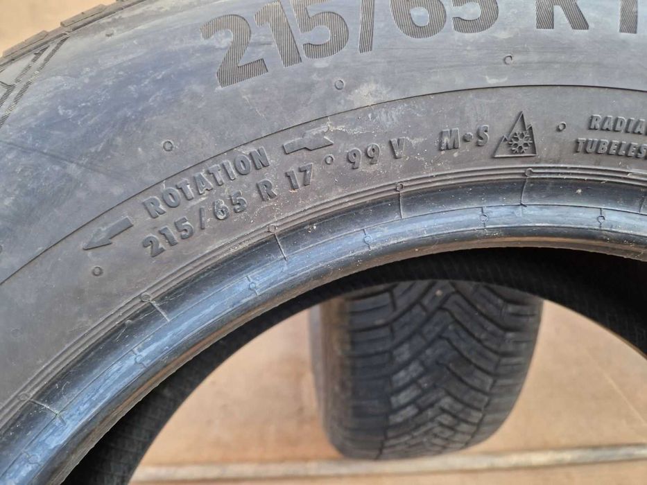 2 Continental R17 215/65 Всесезонни гуми  DOT1422
