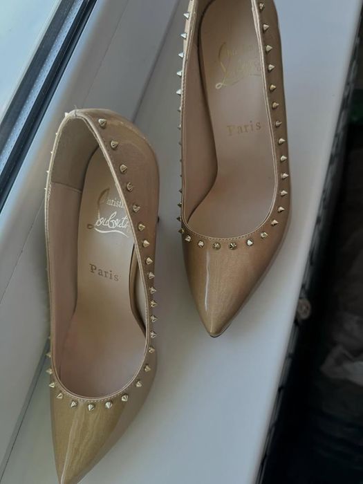 Продам абсолютно новые туфли