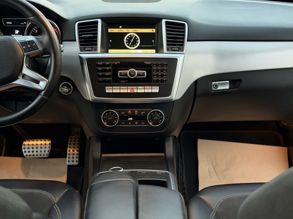 Mercedes ML350 2013 258cp 4Matic AMG 3.5T carlig ! Top