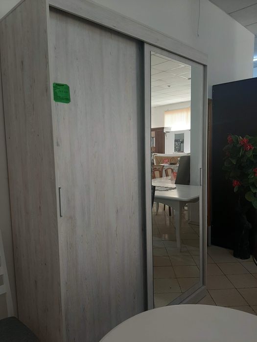 Продам шкаф купе