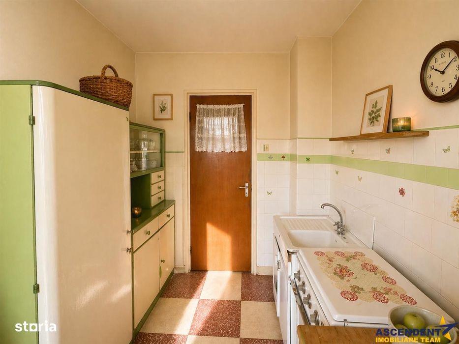 Lumina, Spatiu,Terasa, balcon: Apartament cu Potential in Centru Civic — fotografia 3