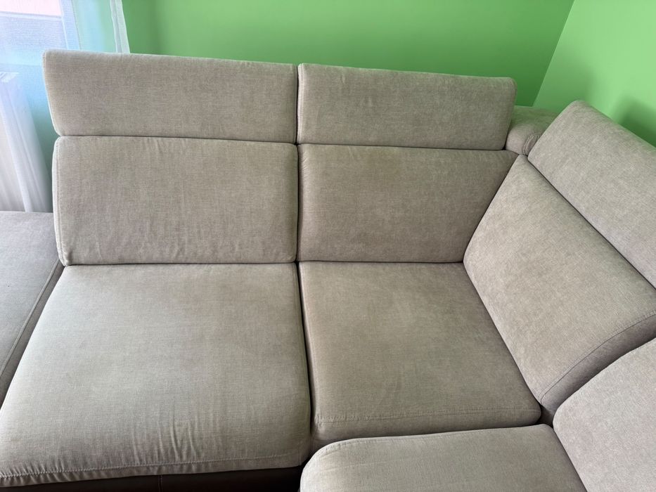 Canapea extensibila de colt - 2,75 x 2,35 m