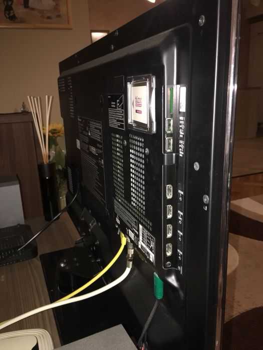 Телевизор SMART VIERA Panasonic LED 32 инча