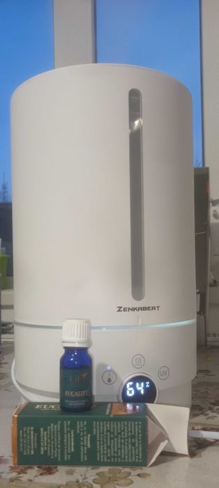 Umidificator cu functie aromaterapie