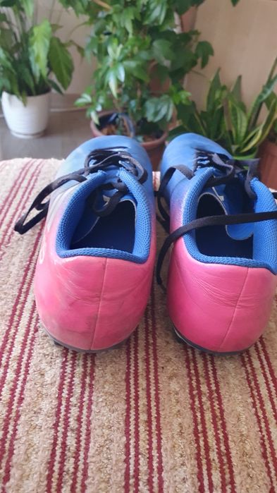 Футболни бутонки  Adidas 42  номер
