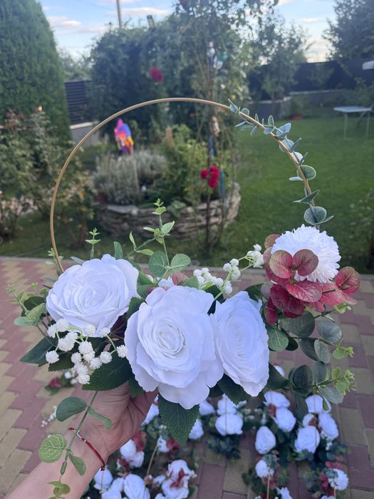 Inchiriez aranjamente florale eveniment