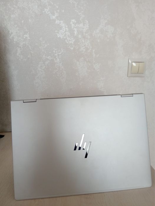 HP Elite x360 ноутбук