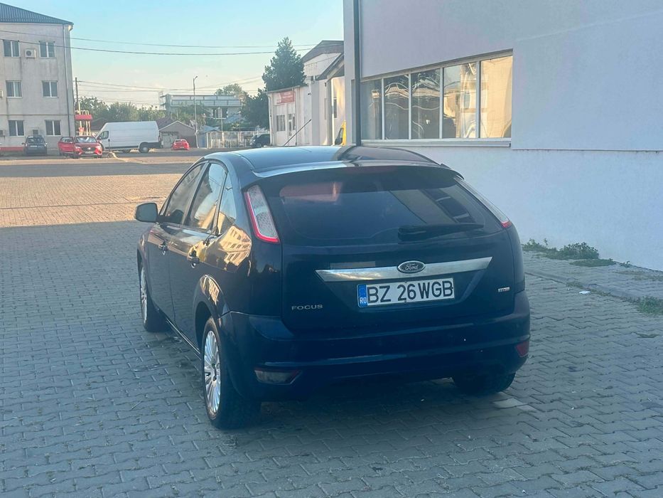 FORD Focus 2010 — imagine 4