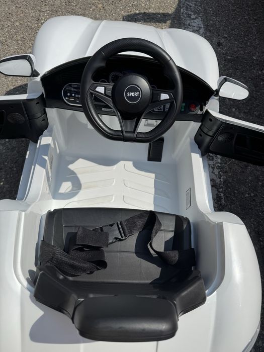 Masina electrica in stare foarte buna