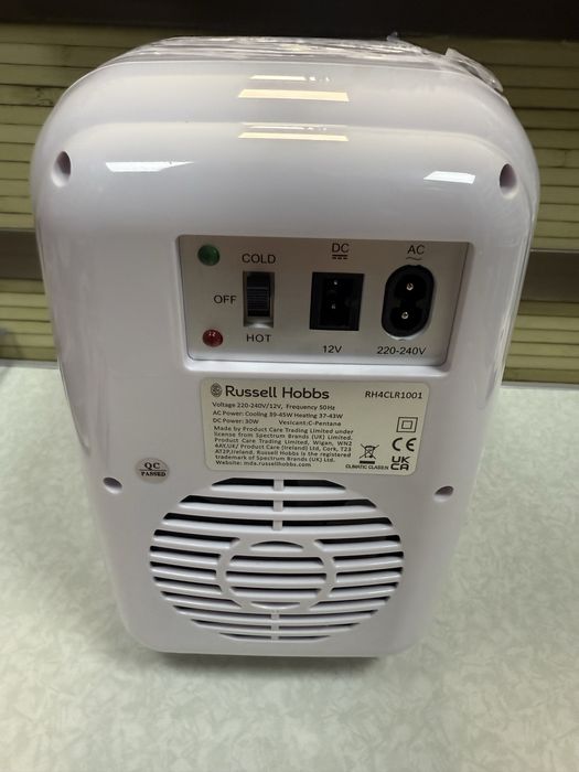 Преносим мини хладилник Russell Hobbs RH4CLR1001 4L/6