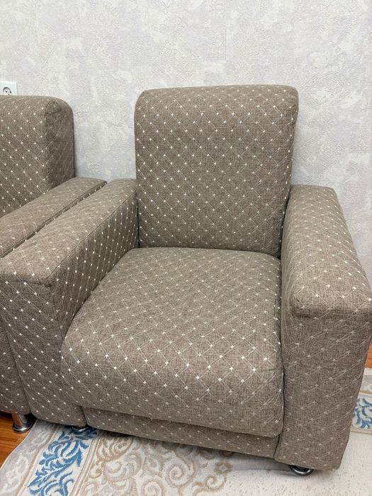 Продам два кресла