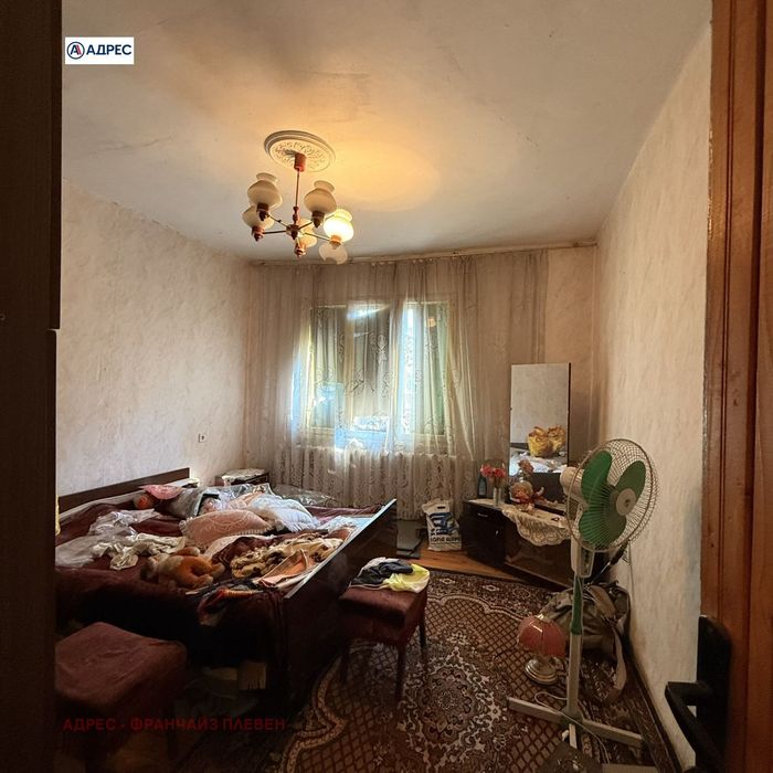 Къща в Плевен, област-с.Ясен площ 125 цена 95000