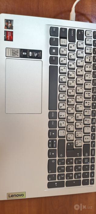 Ноутбук Lenovo IdeaPad 1 (Ryzen 7 5700U / 8GB) — Отличное состояние
