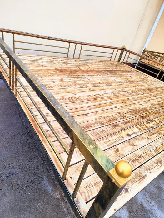 Kat, kravat sotiladi