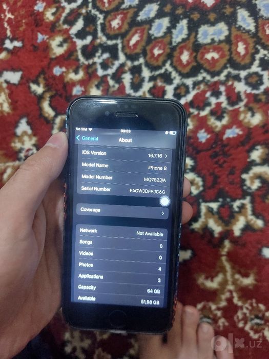 Iphone 8  64gb pamyat
