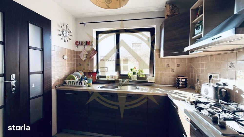 Dom00292 - vila individuala 5 camere otopeni