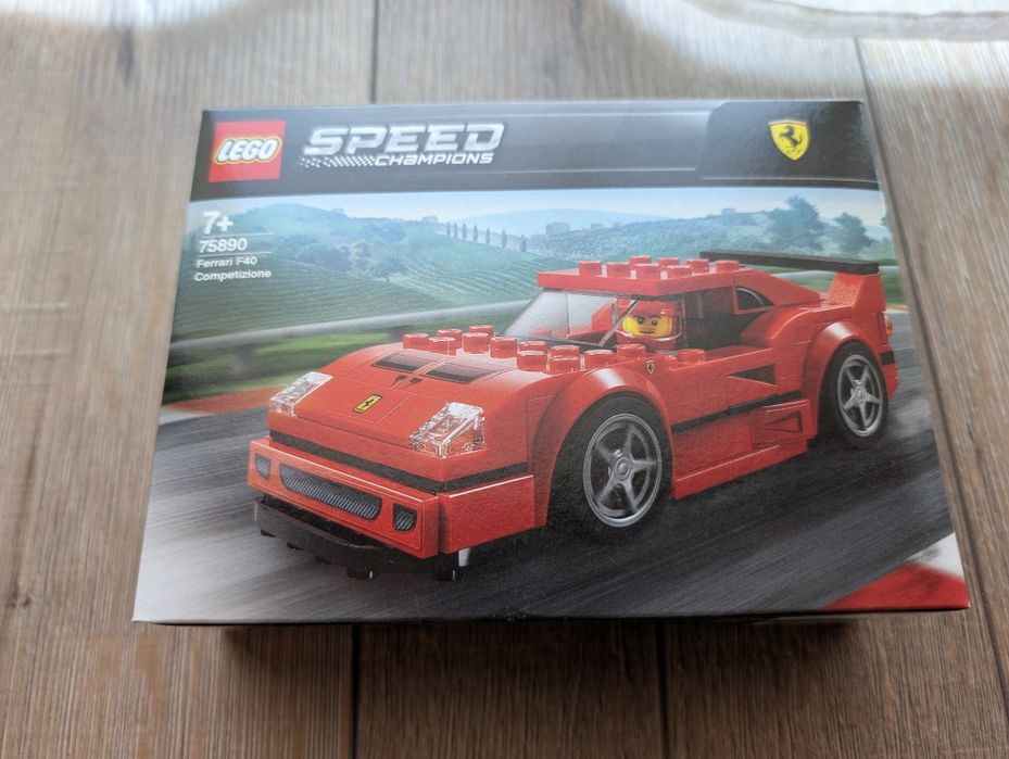 Lego Ferrari F40 76890