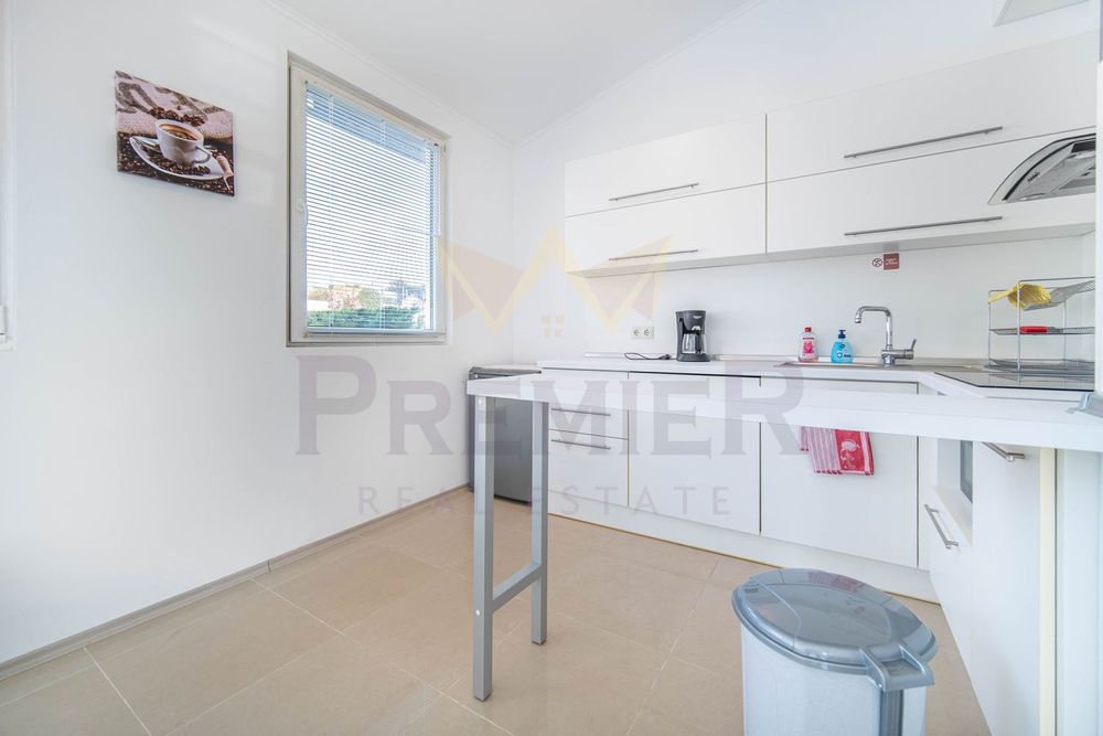 Къща в Добрич, област-с.Кранево площ 53 цена 73000