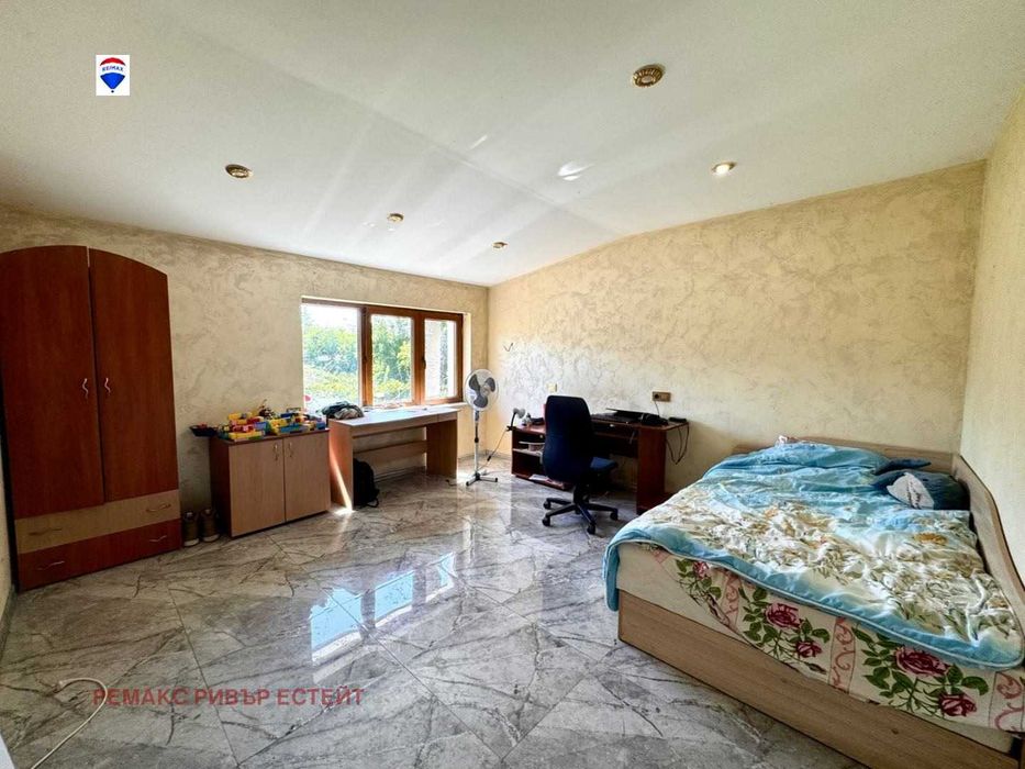 Продава се Къща в Русе, в.з. Средна кула - 300 кв.м за 600 €/кв.м - Снимка #9