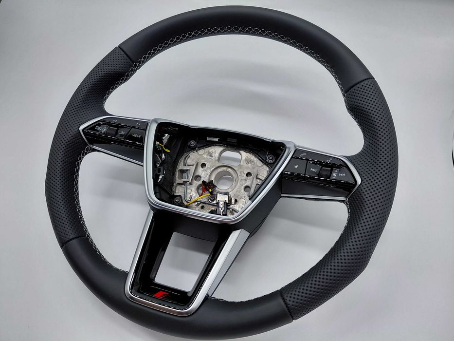 Нов спортен волан S Line за Audi A6 C8 A7 A8 E-tron ​​Q8 E Tron