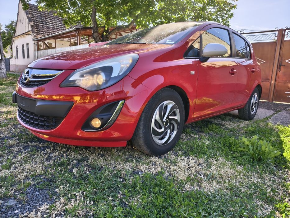 Opel corsa 1.4 benzina euro 5 cel mai fiabil Echipare foarte rara