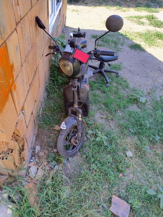 Vând motor electric