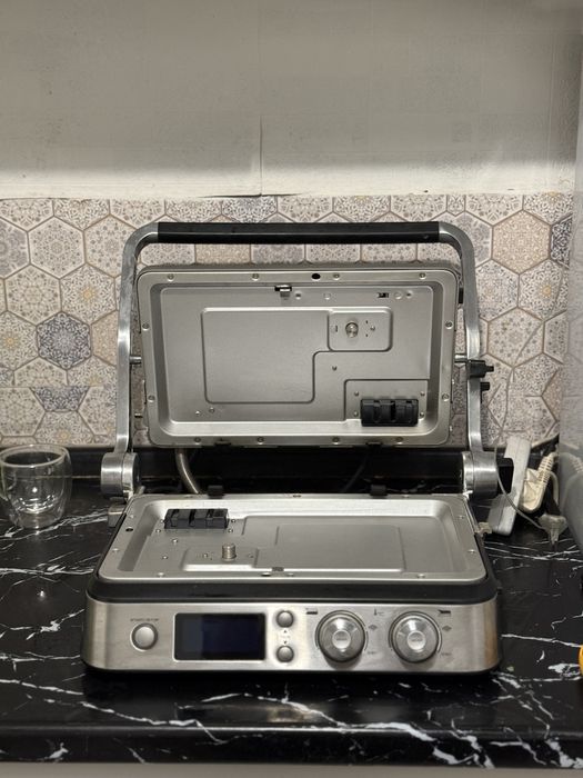 Гриль Delonghi MultiGrill CGH 1030D