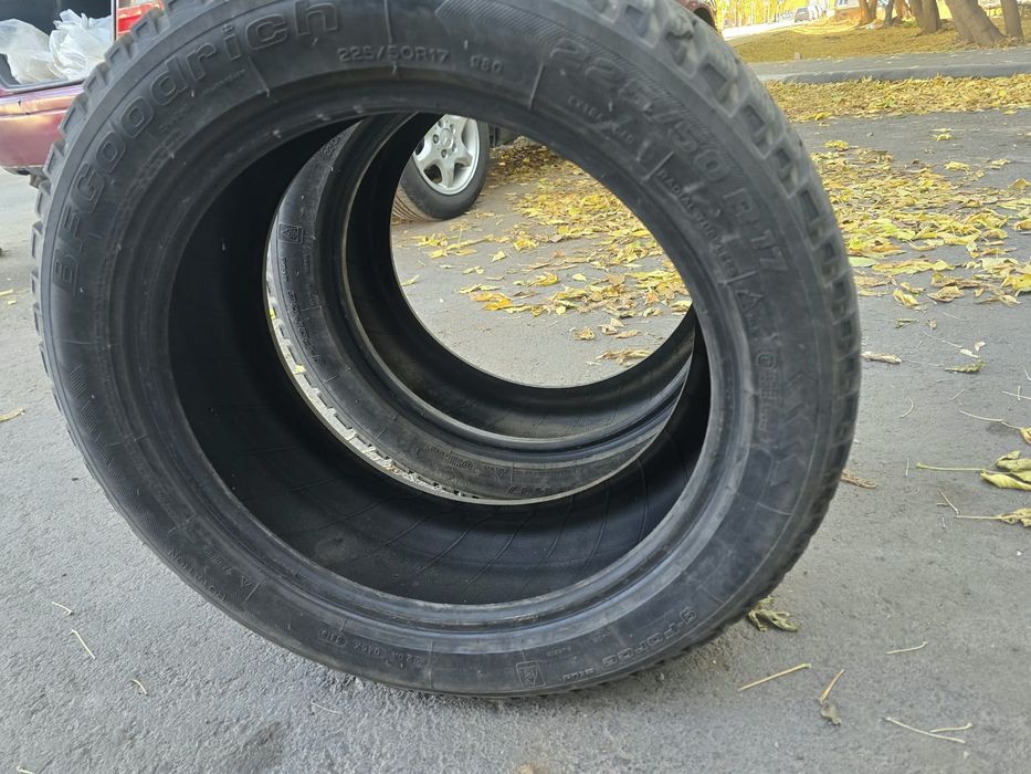 Продам зимние шины