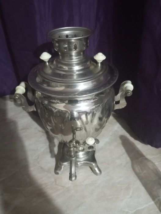 Руски самовар за чай