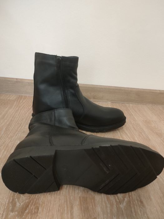 Продам мужские сапоги зимние