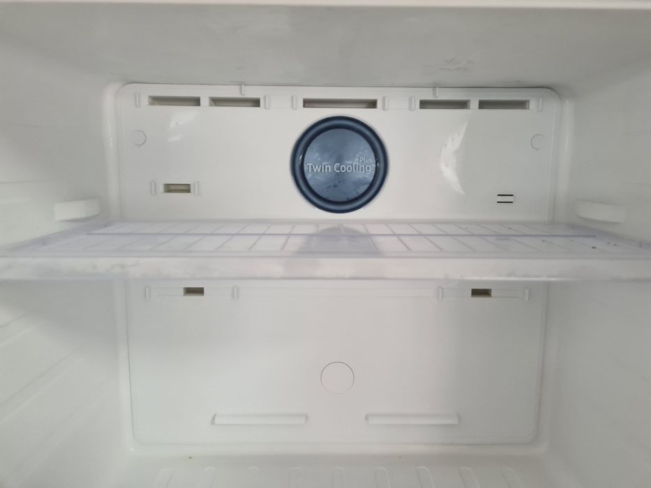 Frigider Samsung inox Twin Cooling