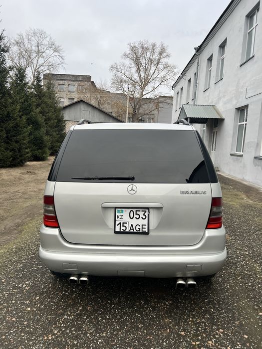 Mercedes benz ml 320 w163