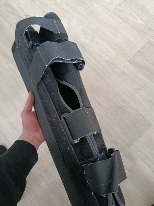 Тутор для ноги послеоперационный
