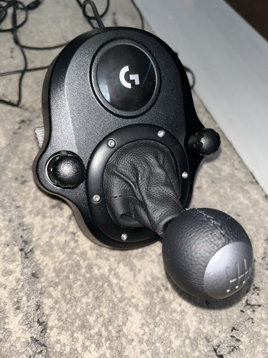 Volan gaming g29+ schimbator  nou