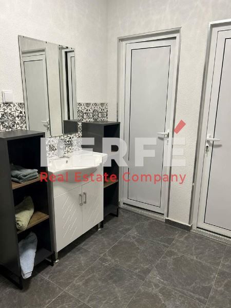 Продава се Къща в Бургас, Долно Езерово - 160 кв.м за 1500 €/кв.м - Снимка #8