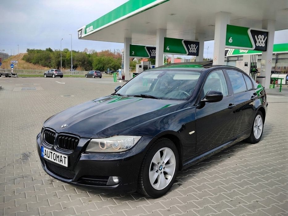 Bmw 320d  184cp An 2012 **Euro5**  // AUTOMAT