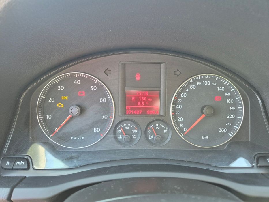 Golf 5, anul  2008