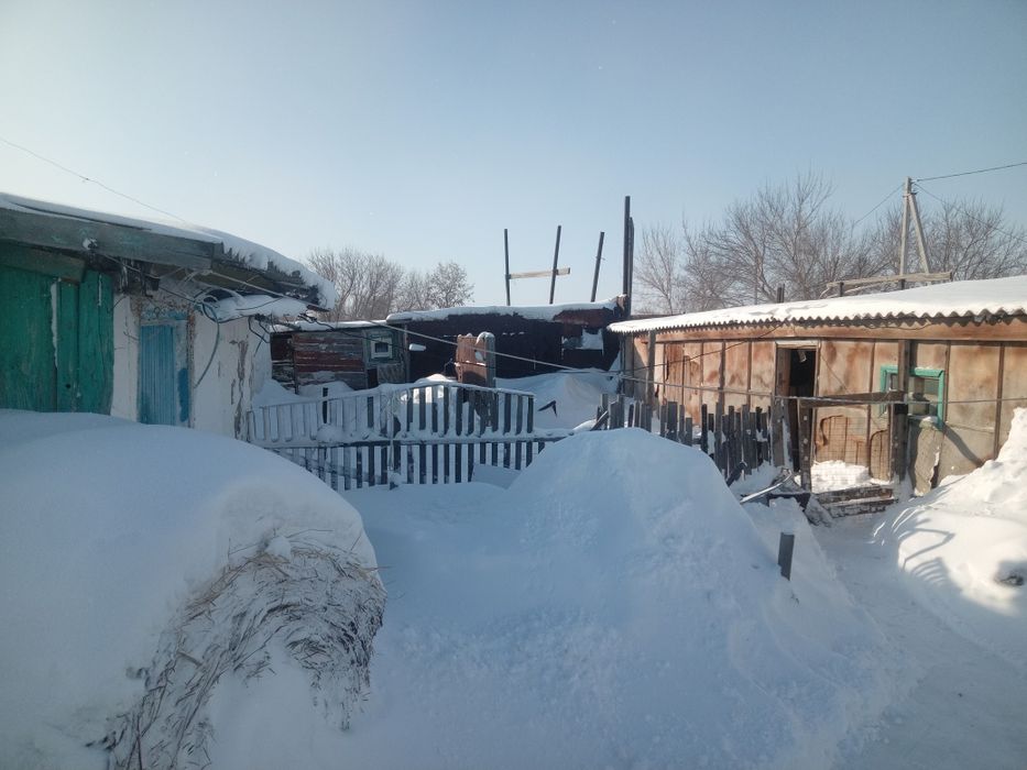 Продам дом поселок жаксы