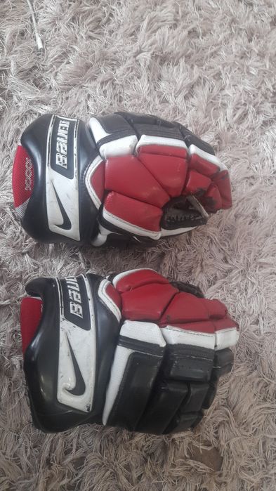 Хокейная форма, коньки,краги